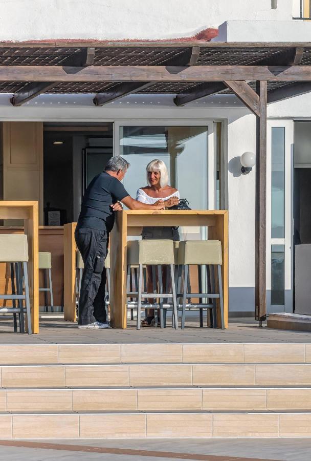 Begeti Bay Hotel Skaleta Eksteriør bilde